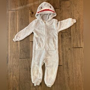 Pottery Barn Kids Shark Fleece One-Piece Jumper • 2T–3T EUC